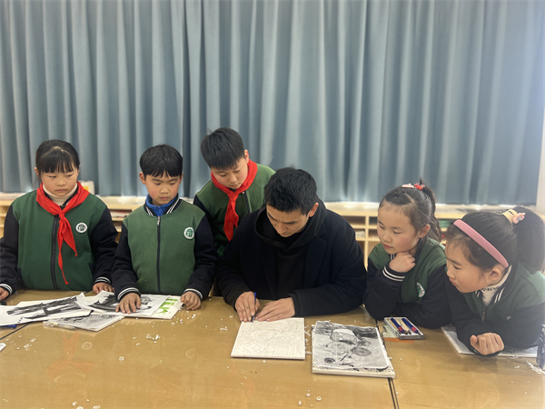 教师指导学生作品.jpg